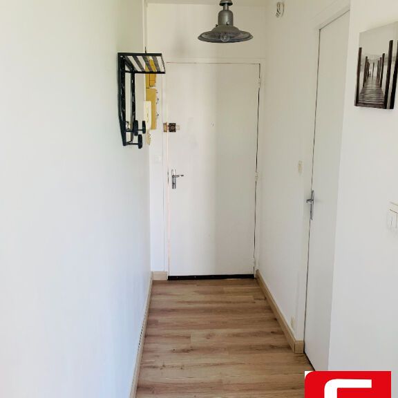 A LOUER Appartement 50000 Saint-Lô PROCHE COMMERCES 1 pièce 29.47 m² - Photo 1