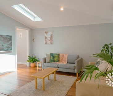 Charming & Stylish Hilton Home - Photo 4