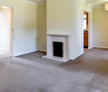 2 bedroom detached bungalow to rent - Photo 6