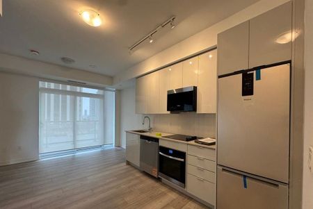 For Lease - 10 Abeja Street Unit# 2419, Vaughan, Ontario - Photo 5