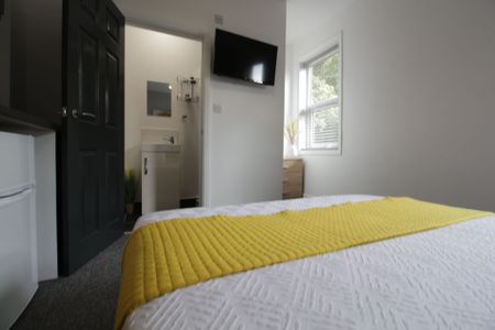 Student Accommodation, 60 Park Street, Lincoln, Lincolnshire, LN1 1UR, United Kingdom - Photo 3