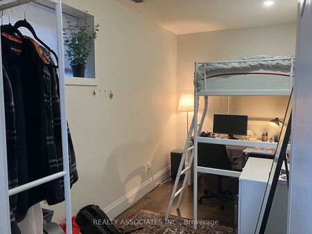 For Lease - 20 Beaucourt Road Unit# basement-1BR, Hamilton, Ontario - Photo 4