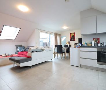 Appartement te huur - foto 1