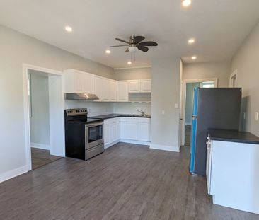 For Lease - 2B HURON Street, Kawartha Lakes, Ontario - Photo 3