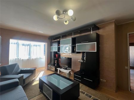 Apartament 3 camere de închiriat pe Bld.Poitiers - Photo 2