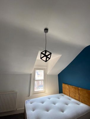1 bedroom in a house share to rent - Photo 1