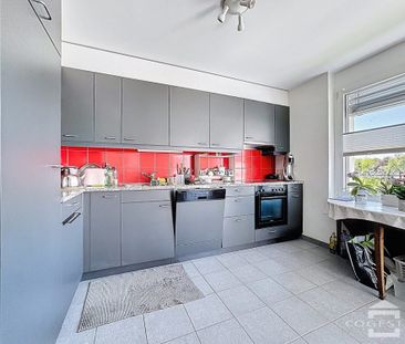 Charmant appartement de 2 pièces en attique - Foto 6