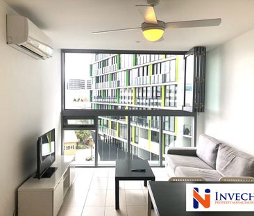 Level 9 - Fully Furnished 1 Bedroom 1 Bathroom Apartment! - Photo 4