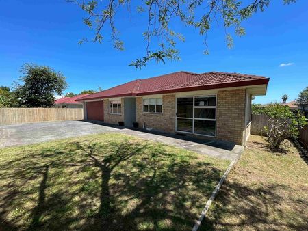 Golflands, 2/327 Botany Road - Photo 2