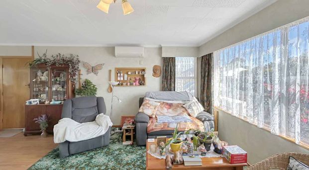 STRATHERN - 2 BEDROOM TOWNHOUSE - Photo 1