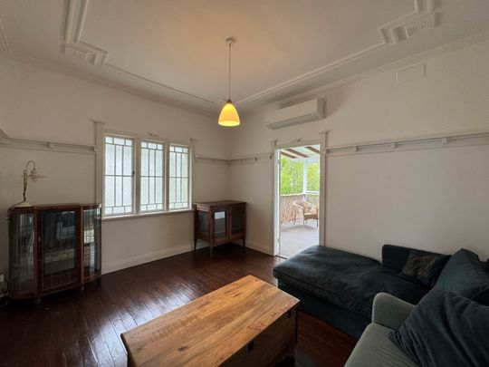 17 Avondale Avenue, East Lismore NSW 2480 - House For Rent | Domain - Photo 1