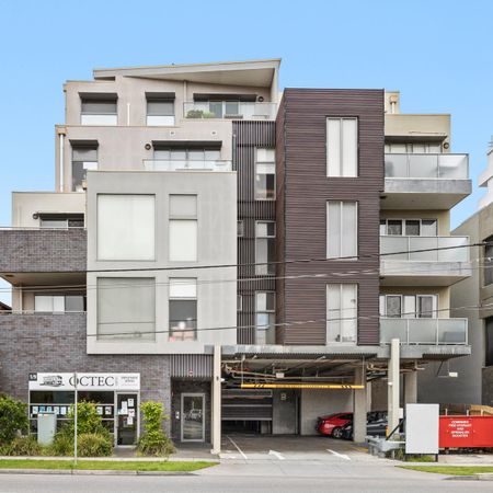 Modern Apartment Steps from Southland - Photo 5