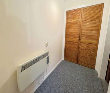 1 bedroom detached house to rent - Photo 5