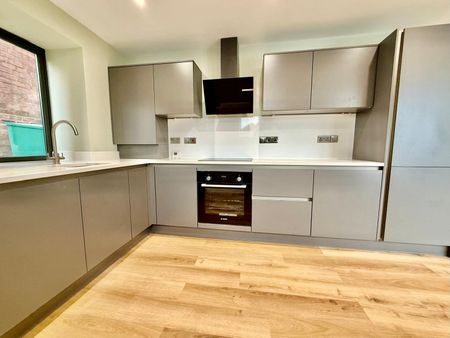 2 bedroom apartment to rent - Photo 3