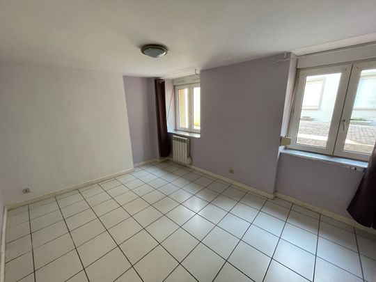 Studio situé Place Flore, quartier Chaprais à Besançon - Photo 1