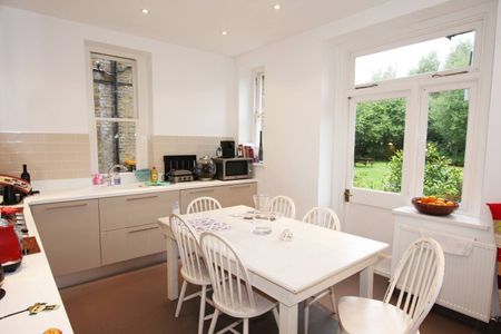 2 Bed Flat, Castellain Mansions, W9 - Photo 3