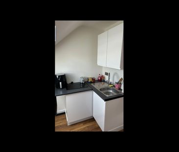 Studio Flat, Lyndhurst Avenue, N12 - Photo 3