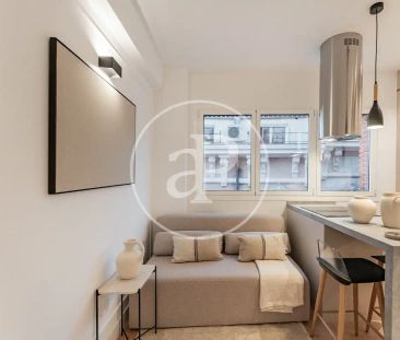 Piso de alquiler en C. del Molino de Viento, Universidad - Malasaña - Photo 1