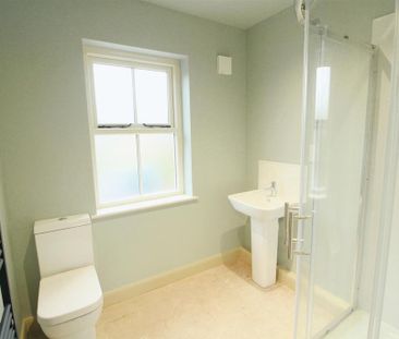 2 bedroom end of terrace house to rent - Photo 5