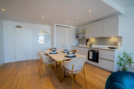 2 bedroom apartment to rent - Photo 3