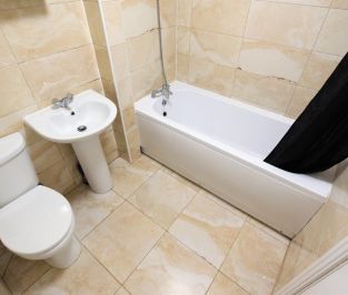 1 bedroom Flat in Lea Farm Drive, Leeds - Photo 4