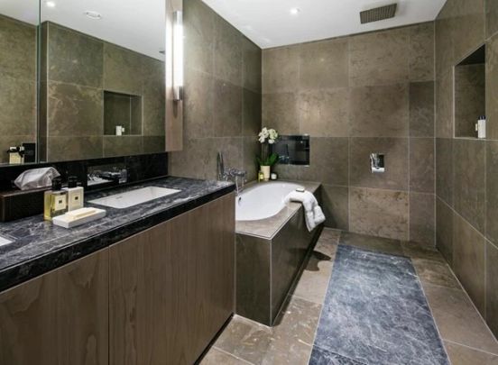 3 Bedroom Apartment - Photo 1