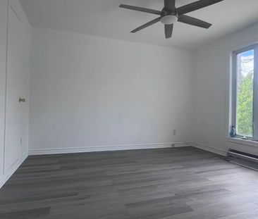 643 Rue Melançon Saint-Jérôme, QC J7Z - Photo 6