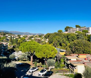 Location Appartement 3 pièces 69m² VILLENEUVE LOUBET 06270 - Photo 6