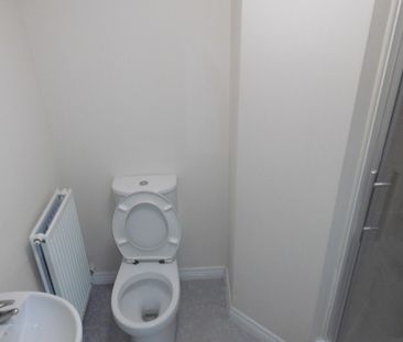 Room 2, Cartwright Way, Beeston, NG9 1RL - Photo 4