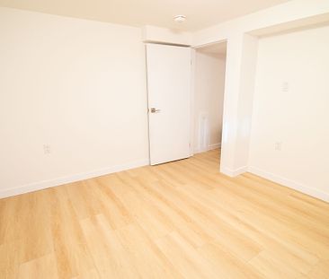 **BRAND NEW** 1 BEDROOM LOWER UNIT IN WELLAND!! - Photo 6