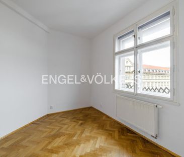 Pronájem bytu 3+1 110 m2 - Fotografie 3