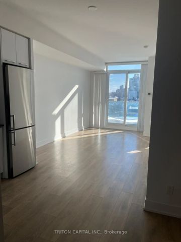 9471 Yonge Street #548 - Photo 3