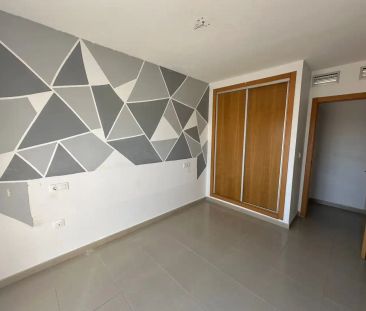Piso de alquiler en Paseo Isla de Samoa, 3, Los Puertos - Foto 3