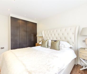Court Close, St Johns Wood Park, London, NW8 6NN - Photo 5