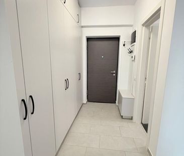 UNIREA TOWERS, APARTAMENT + LOC DE PARCARE, MUTARE IMEDIATA - Photo 2