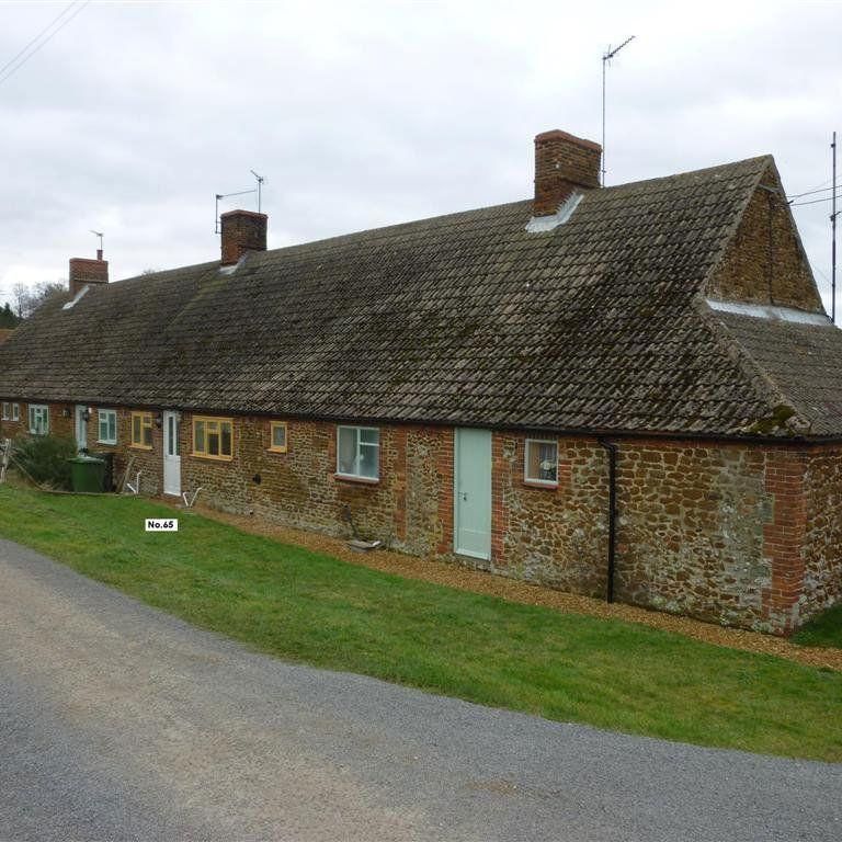 1 bedroom cottage to rent - Photo 1