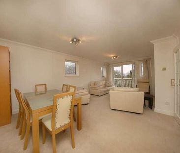 Highview House, Queens Road, Hendon, London, NW4 - Photo 1