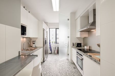 Apartamento T3 na Foz com varanda - Photo 4