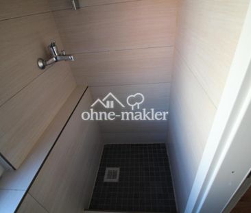 Frisch Renovierte 3 - Zimmer D G Wohnug mit Garagenstellplatz - Foto 1