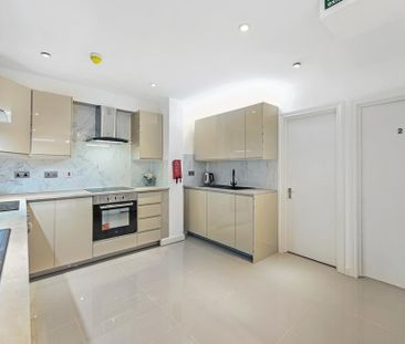 1 bedroom house of multiple occupation to rent - Photo 4