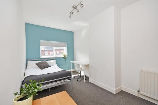 Student Apartment 4 bedroom, Ecclesall Road, Sheffield - Photo 1