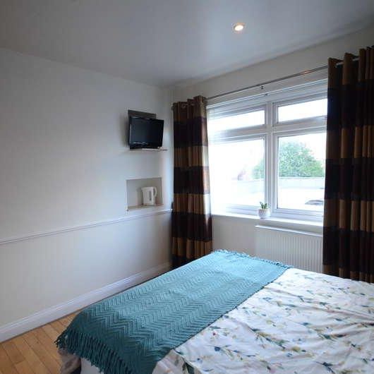 Caversham Road, Reading, RG1 - Photo 1