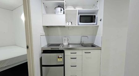 Neat and Fresh Apartment at Whitaker - Photo 2