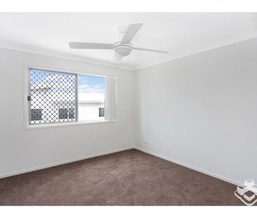 Fully air conditioned, 2 cars, excellent location - Photo 4