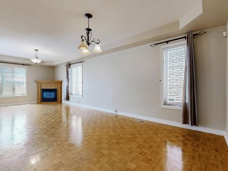 For Lease - 50 Thornton Crescent Unit# Upper Level, Vaughan, Ontario - Photo 2