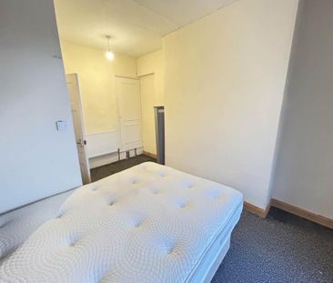 2 bedroom house to rent - Photo 4