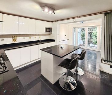 3 bedroom house to rent Charnwood Crescent, Chandler's Ford, Eastle... - Photo 2