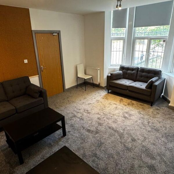 Hyde Park Road, Hyde Park, Leeds, LS6 1AJ - Photo 1