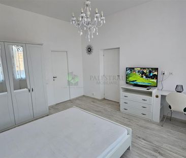 Exclusiv-Garsoniera Centrul Istoric-Parcul Saguna,mobilata-u - Fotografie 4