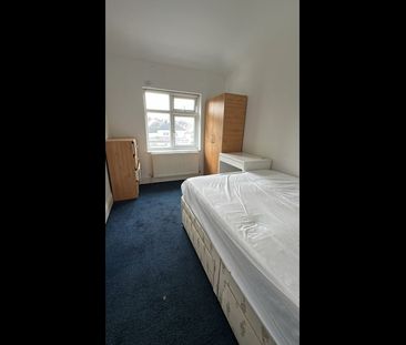 Room in a Shared House, Hendale Avenue, NW4 - Photo 1